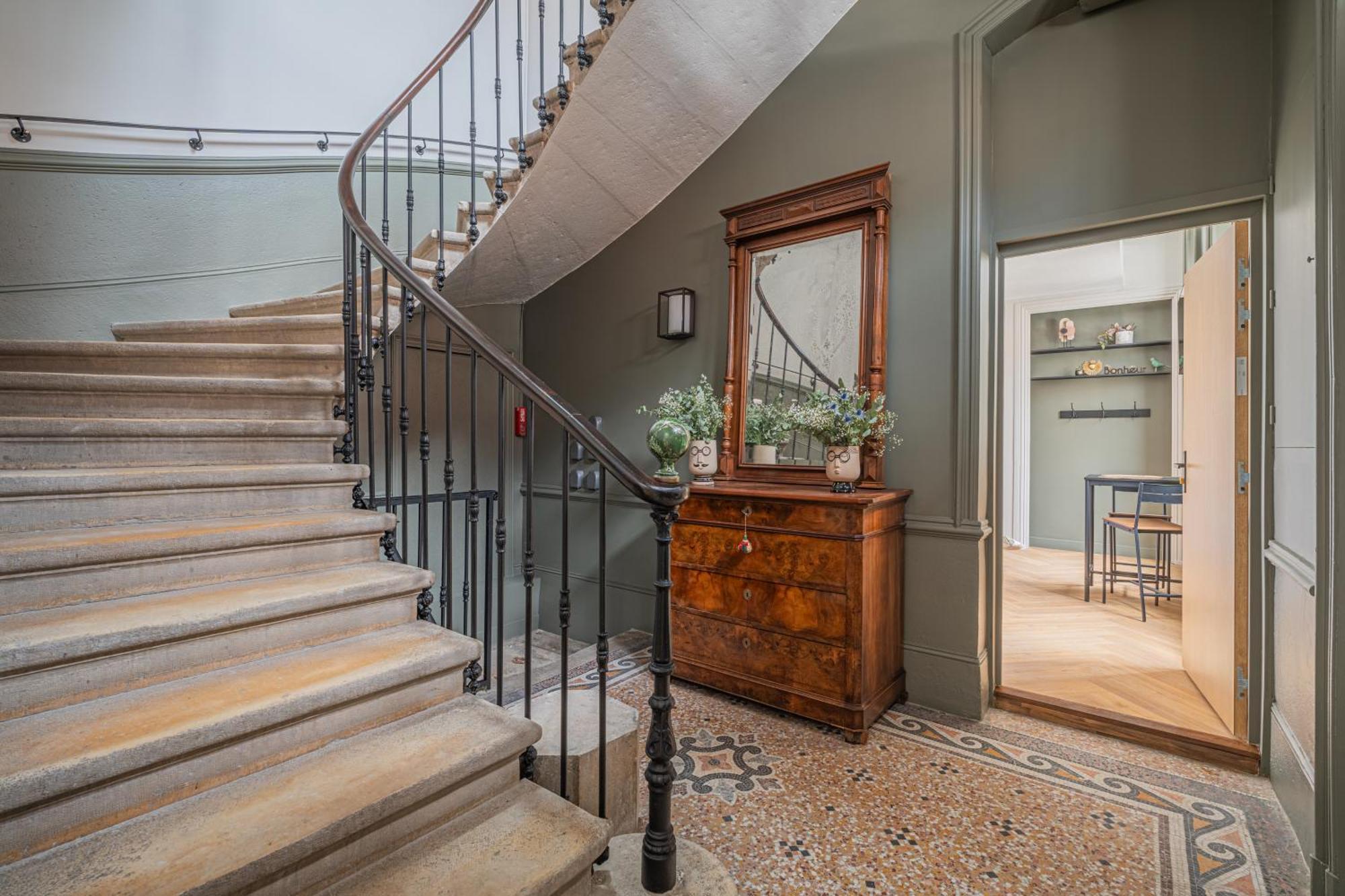 Le Felix Appart'Hotel Romans-sur-Isère Extérieur photo